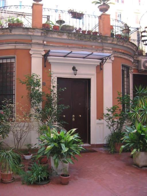 Vivilo Collection - Opera Teather Apartment - Very Central Roma Ngoại thất bức ảnh